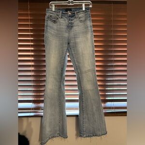 Jeans- Buckle Black high rise 27x34